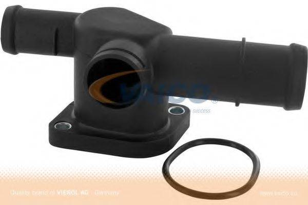 AUDI 06A121132AG Фланець охолоджувальної рідини