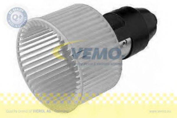 BOSCH 0130111108 Електродвигун, вентиляція салону