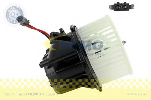 VAG 8K2 820 021 B Вентилятор салону; Пристрій для впуску, повітря в салоні