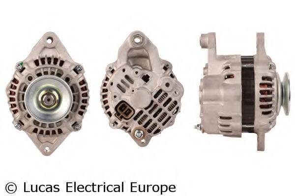 MAZDA JE28-18-300 Генератор