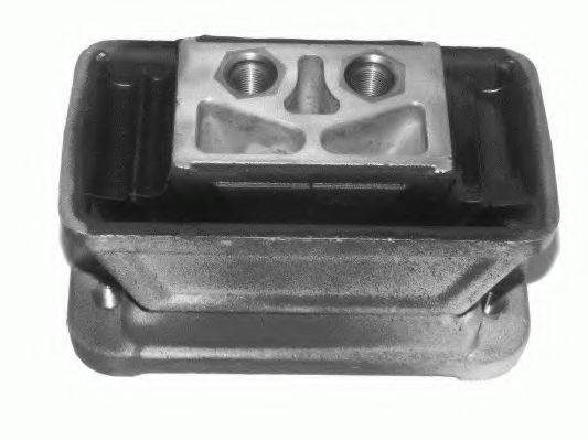 MERCEDES-BENZ 357 240 06 18 Підвіска, двигун