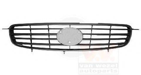 TOYOTA 5311102090 решітка радіатора