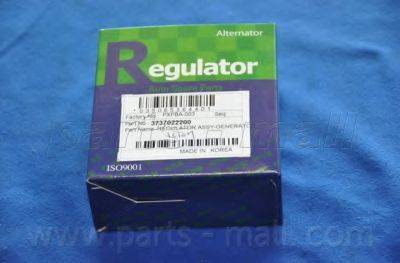 HYUNDAI 3737022200 Регулятор генератора